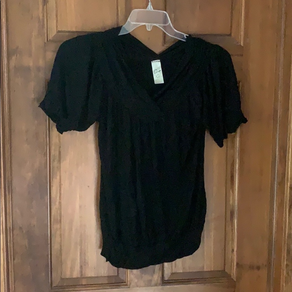 Black tee shirt...🌫
